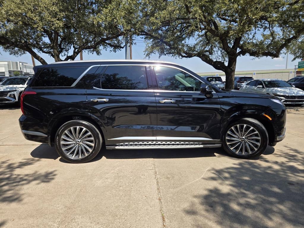 Certified 2025 Hyundai Palisade Calligraphy image 6