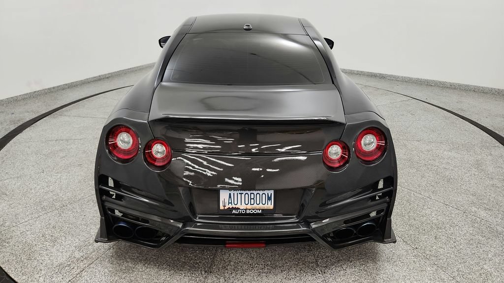Used 2018 Nissan GT-R Premium AWD/4WD image 23