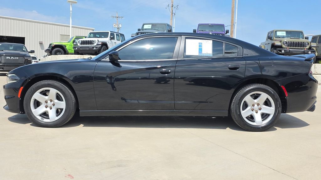 Used 2018 Dodge Charger Police w/ Integrated Display Package RWD image 2
