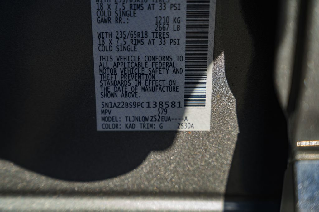 Used 2023 Nissan Murano SV image 40