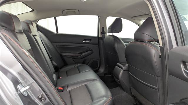 Used 2024 Nissan Altima 2.5 SR FWD image 18