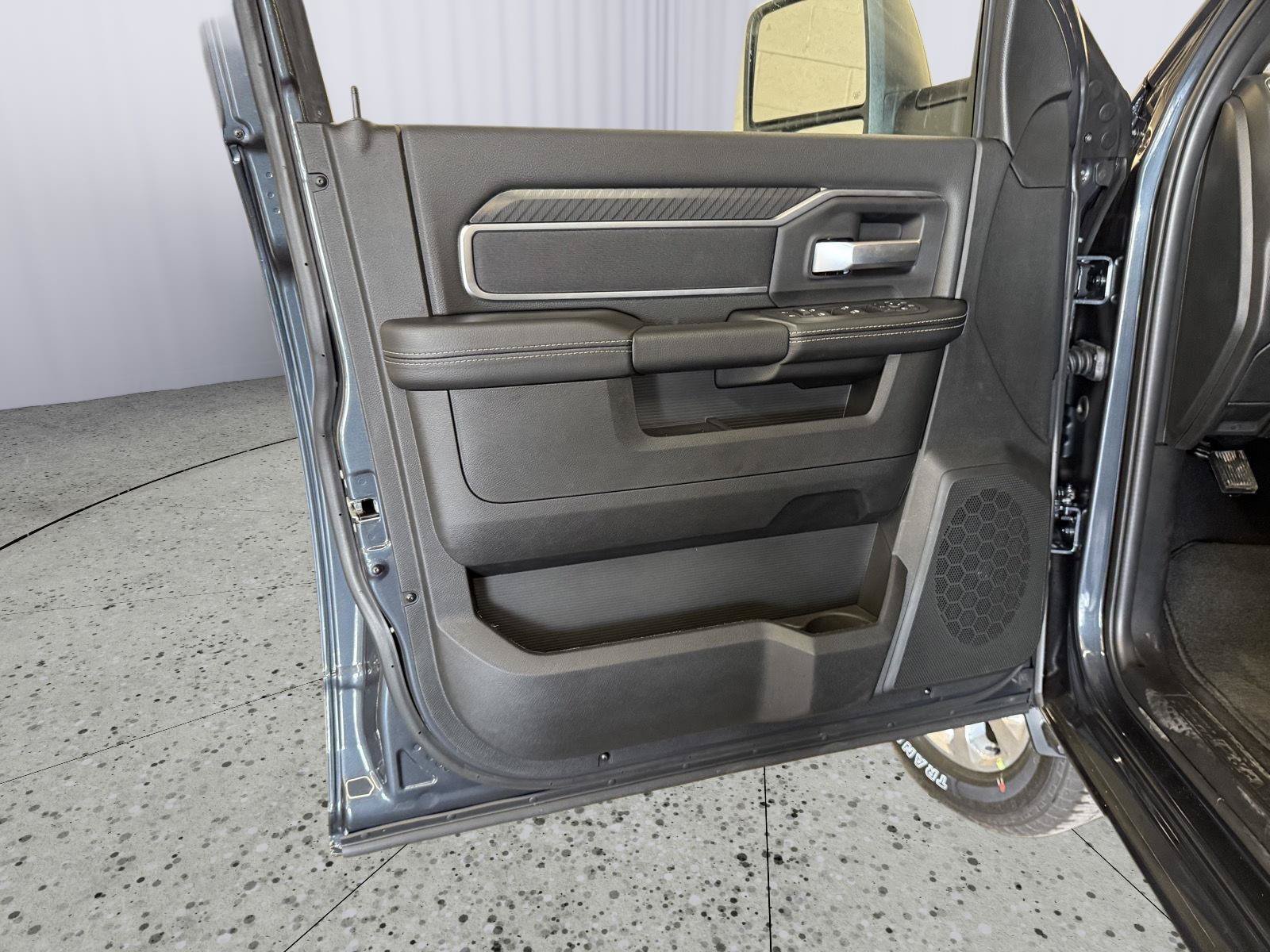 New 2026 RAM 2500 Big Horn AWD/4WD image 26