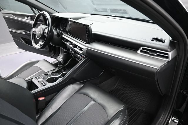 Used 2022 Kia K5 GT-Line w/ GT-Line Awd Premium Package image 16