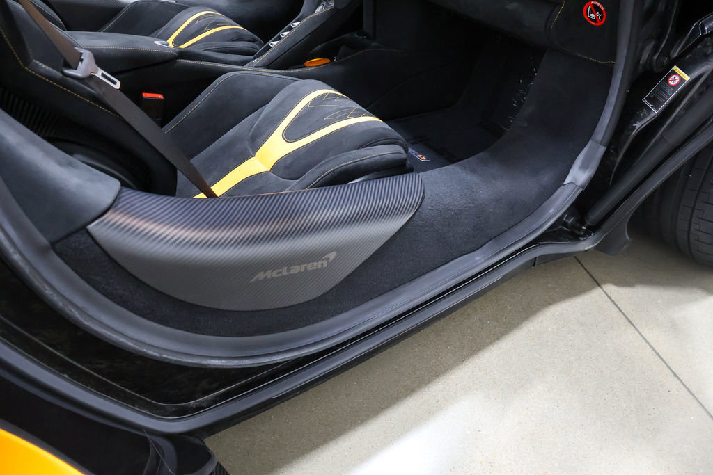 Used 2022 McLaren 765LT RWD image 64