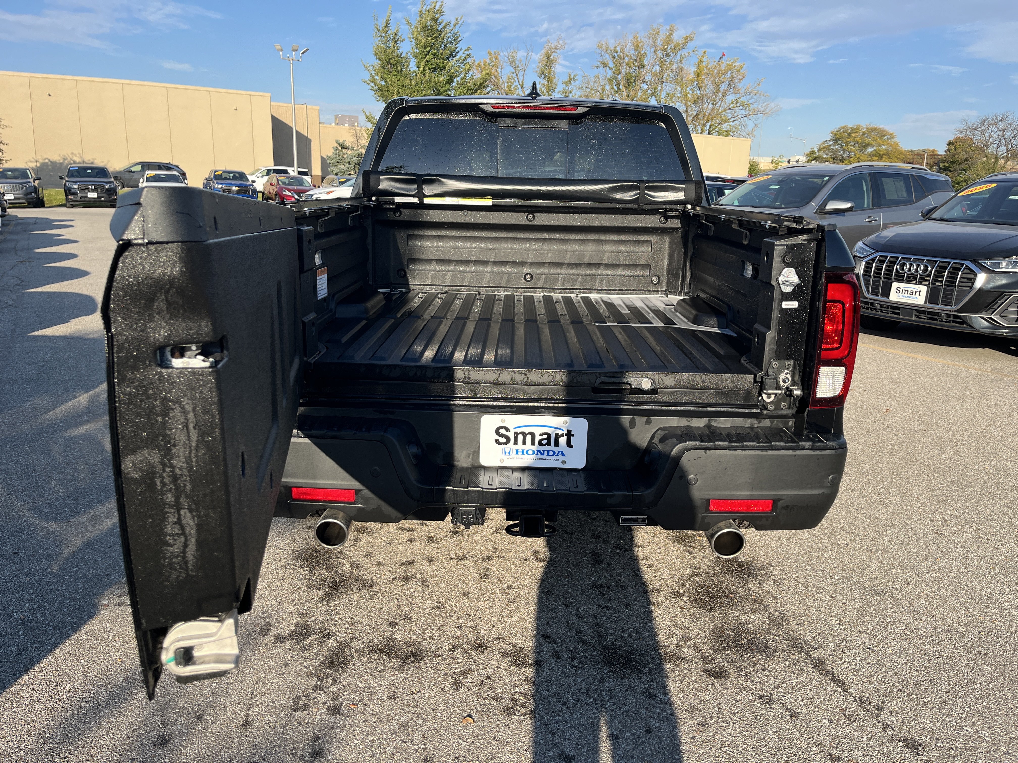 Used 2026 Honda Ridgeline Black Edition image 13