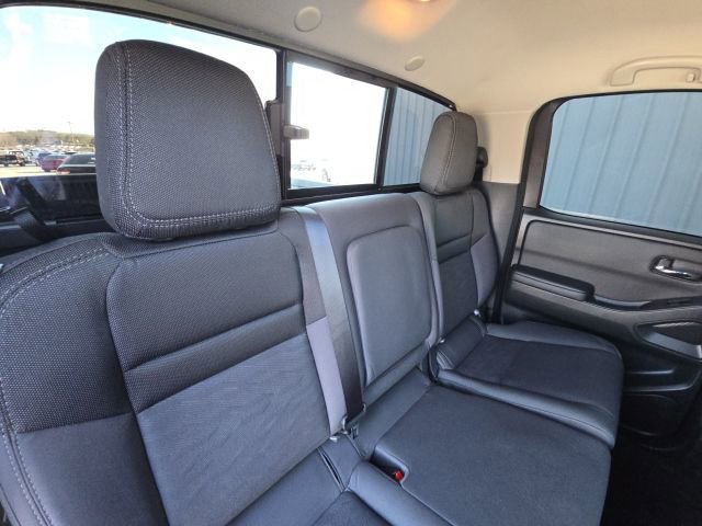 Used 2024 Nissan Frontier SV w/ Technology Package image 14