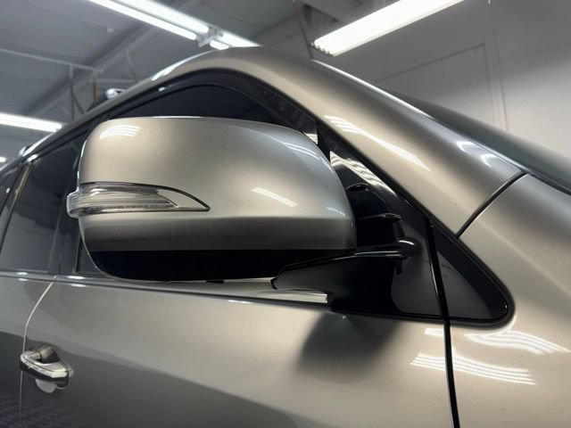 Used 2019 Lexus LX 570 4WD w/ Luxury Package image 37