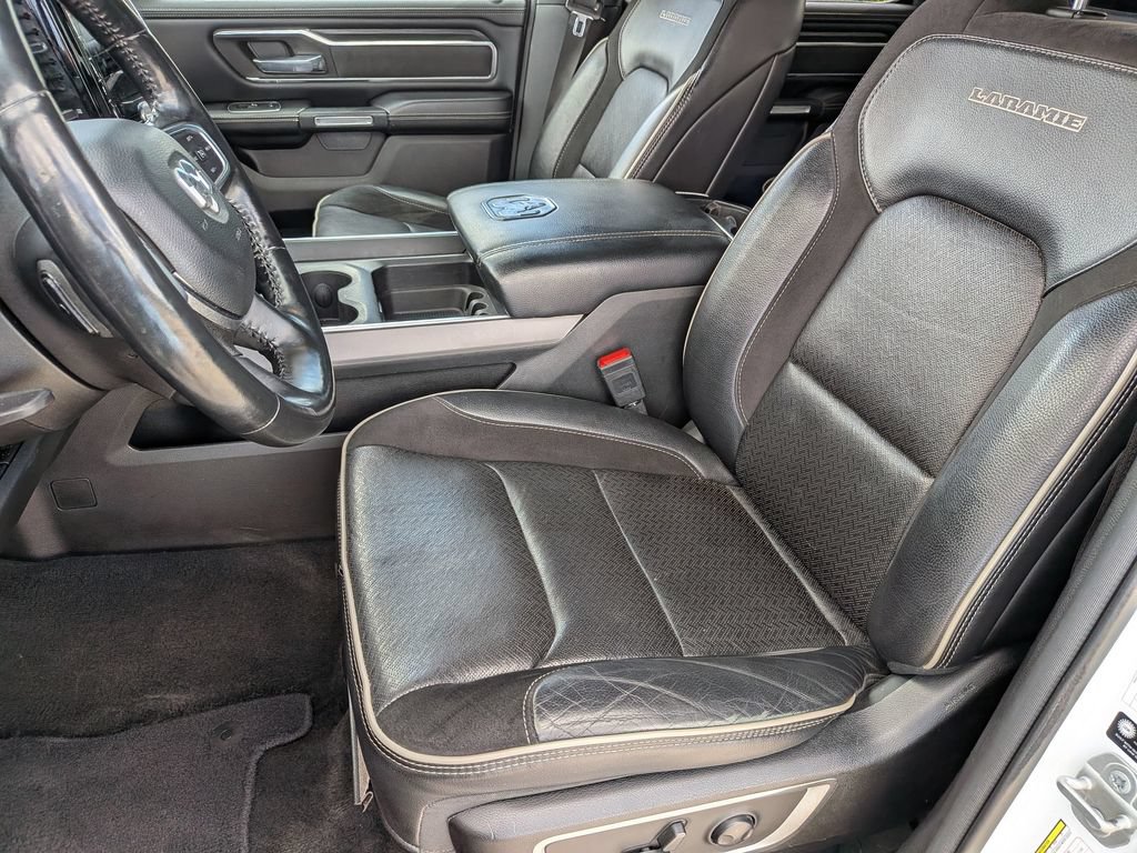 Used 2023 RAM 1500 Laramie AWD/4WD image 15