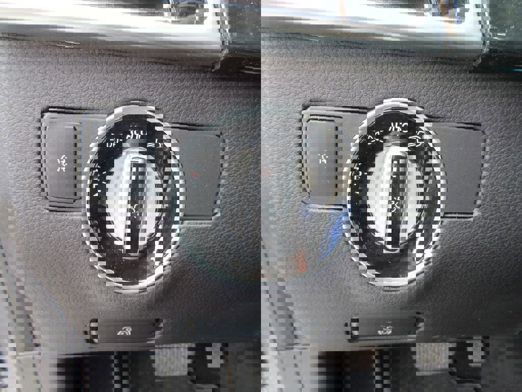 Used 2019 Mercedes-Benz GLS 450 4MATIC image 23