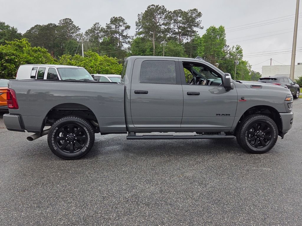 Used 2026 RAM 3500 Big Horn AWD/4WD image 11