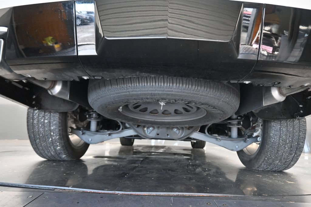 Used 2024 Cadillac Escalade ESV Premium Luxury w/ LPO, Floor Liner Package AWD/4WD image 74