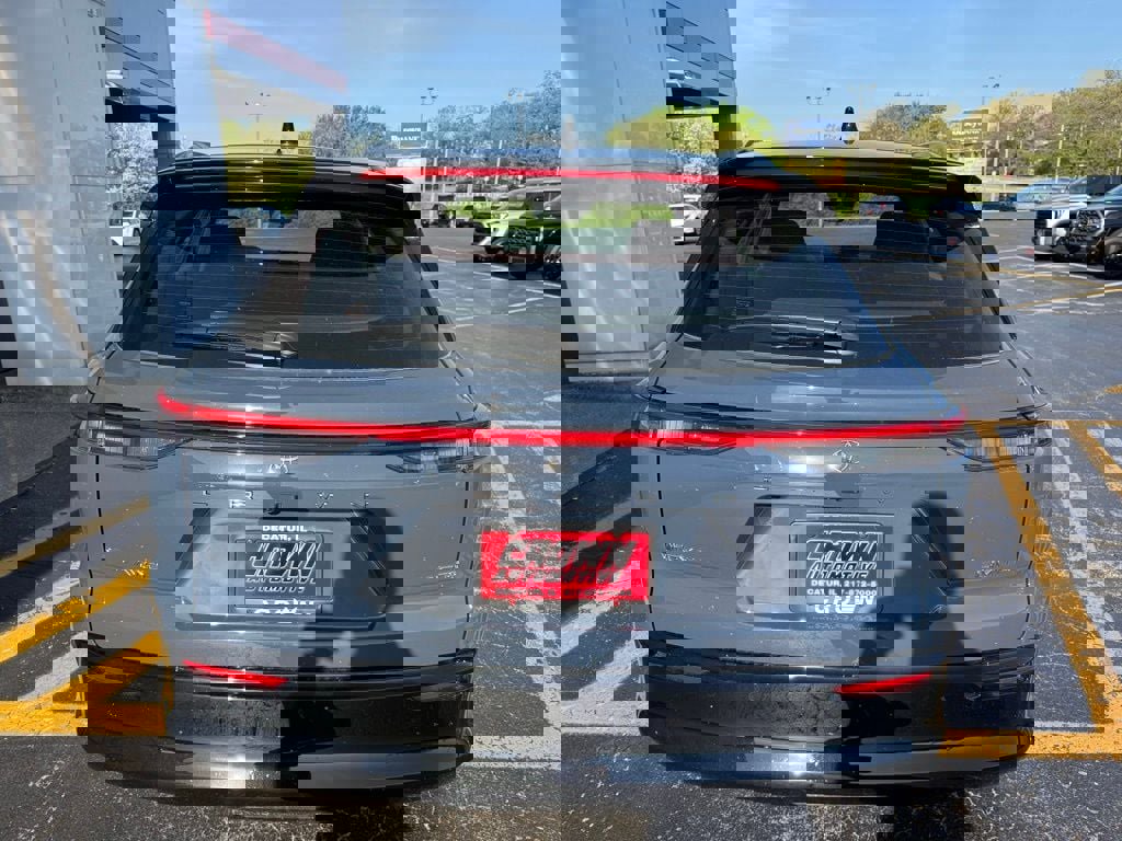 New 2026 Toyota Crown Signia image 7