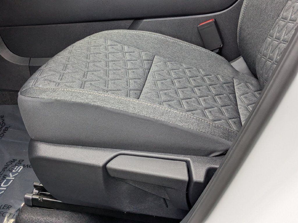 New 2026 Nissan Kicks SV w/ Cold Weather Package FWD image 13