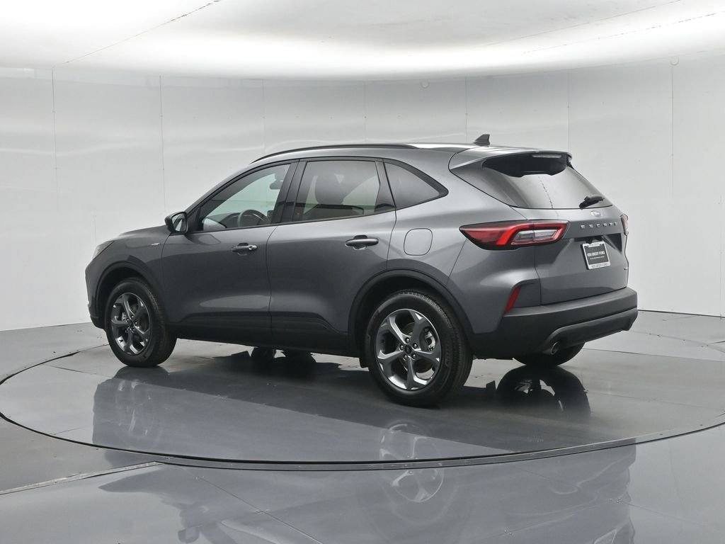 Certified 2025 Ford Escape ST-Line AWD/4WD image 37