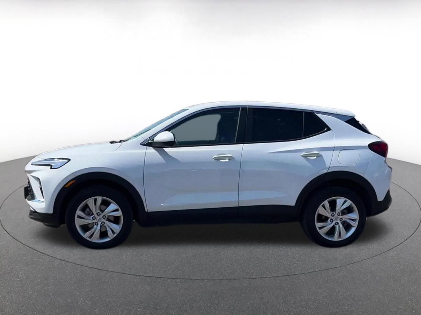 Used 2025 Buick Encore GX Preferred image 8