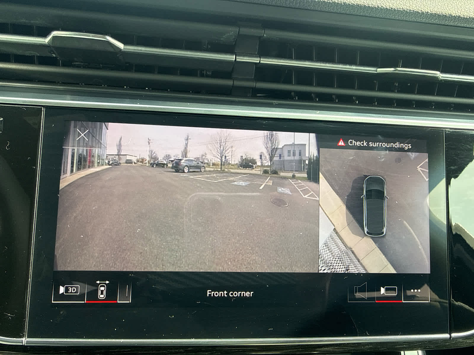 Used 2025 Audi Q7 2.0T Premium Plus w/ Premium Plus Package image 14