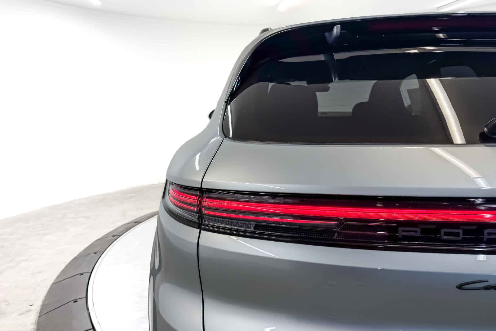 New 2026 Porsche Cayenne GTS AWD/4WD image 10