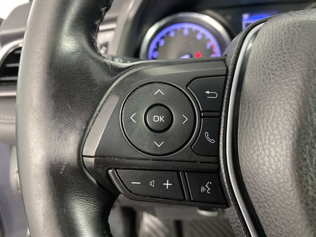 Used 2019 Toyota Camry SE FWD image 17