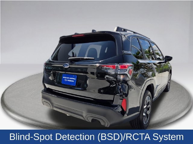 Used 2025 Subaru Forester Premium AWD/4WD image 13