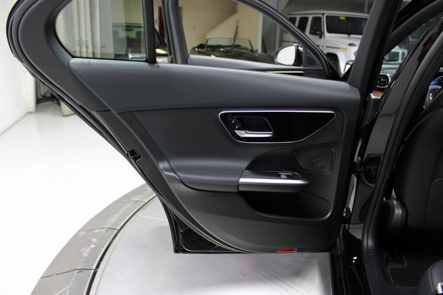 Used 2024 Mercedes-Benz C 300 Sedan image 36