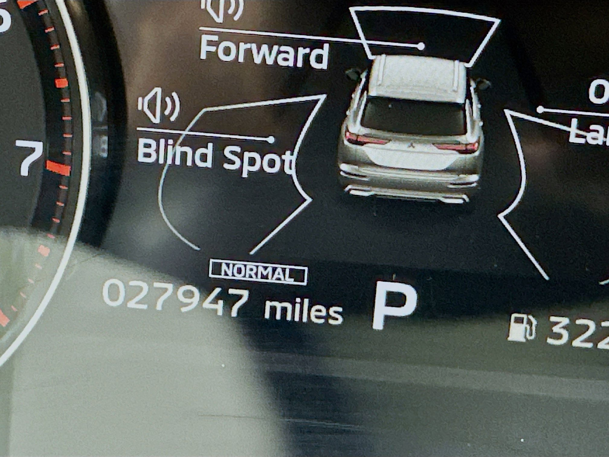 Used 2025 Mitsubishi Outlander SE image 19