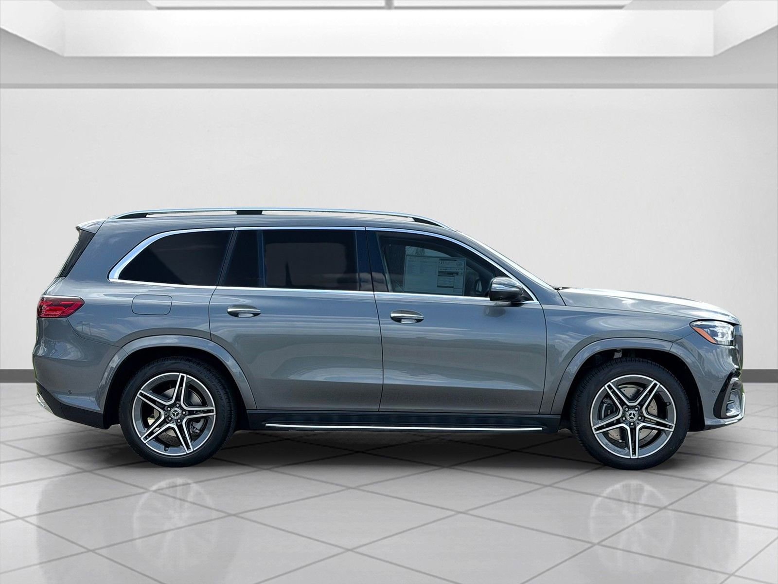 New 2026 Mercedes-Benz GLS 450 4MATIC image 2