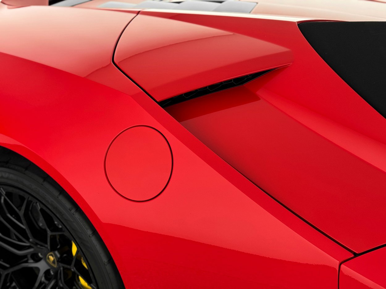 Used 2023 Lamborghini Huracan EVO image 38