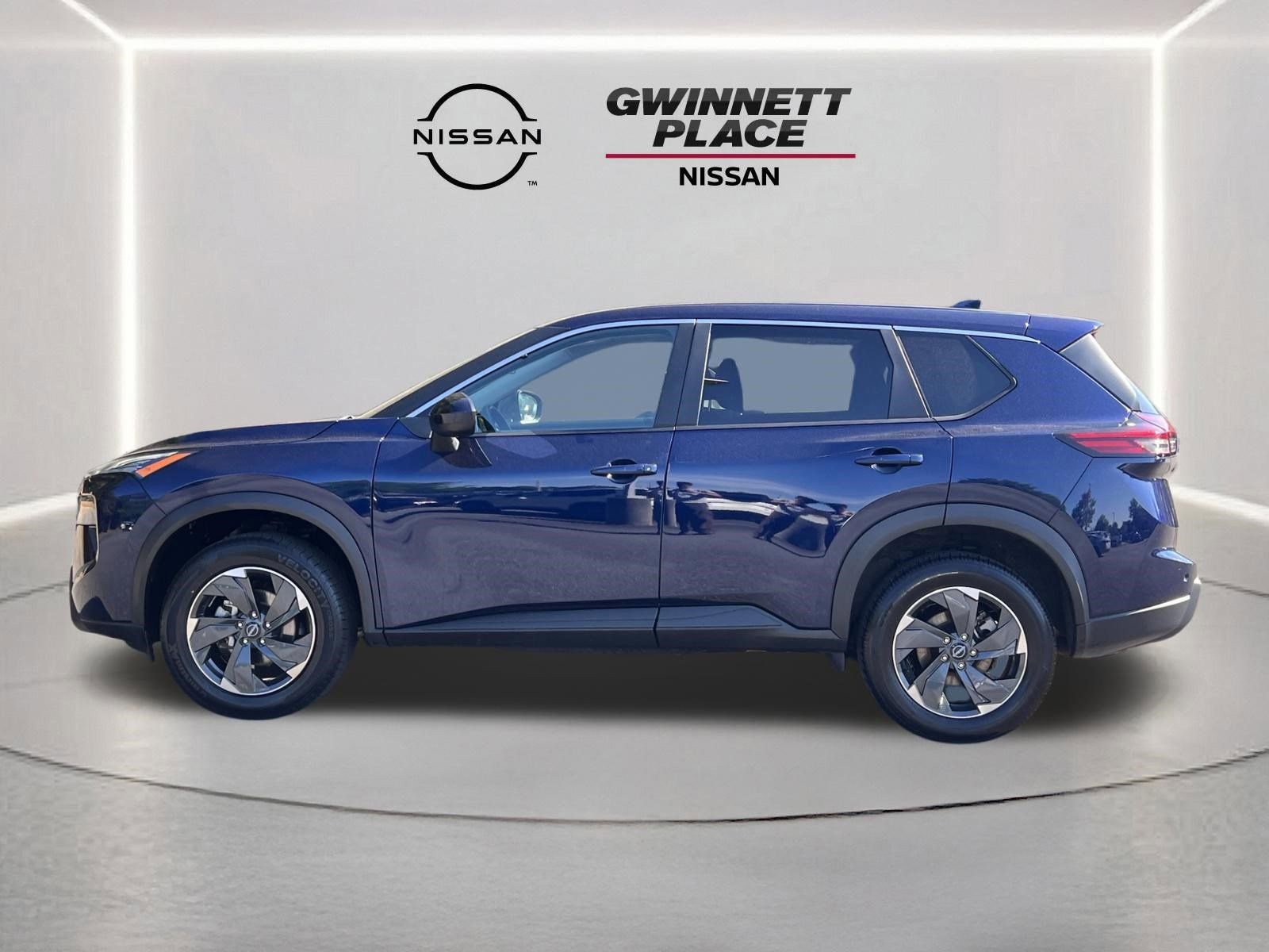 Used 2024 Nissan Rogue SV AWD/4WD image 20