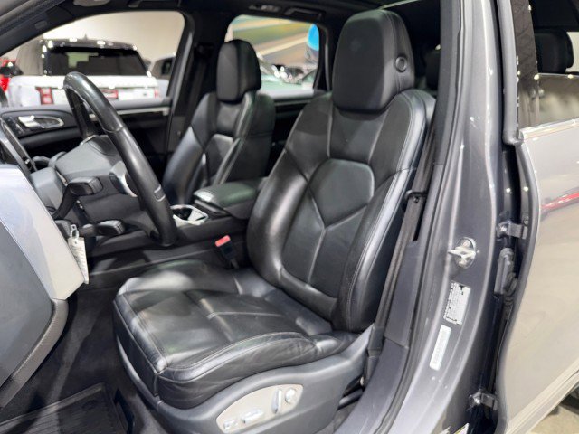 Used 2012 Porsche Cayenne S w/ Premium Pkg Plus image 51