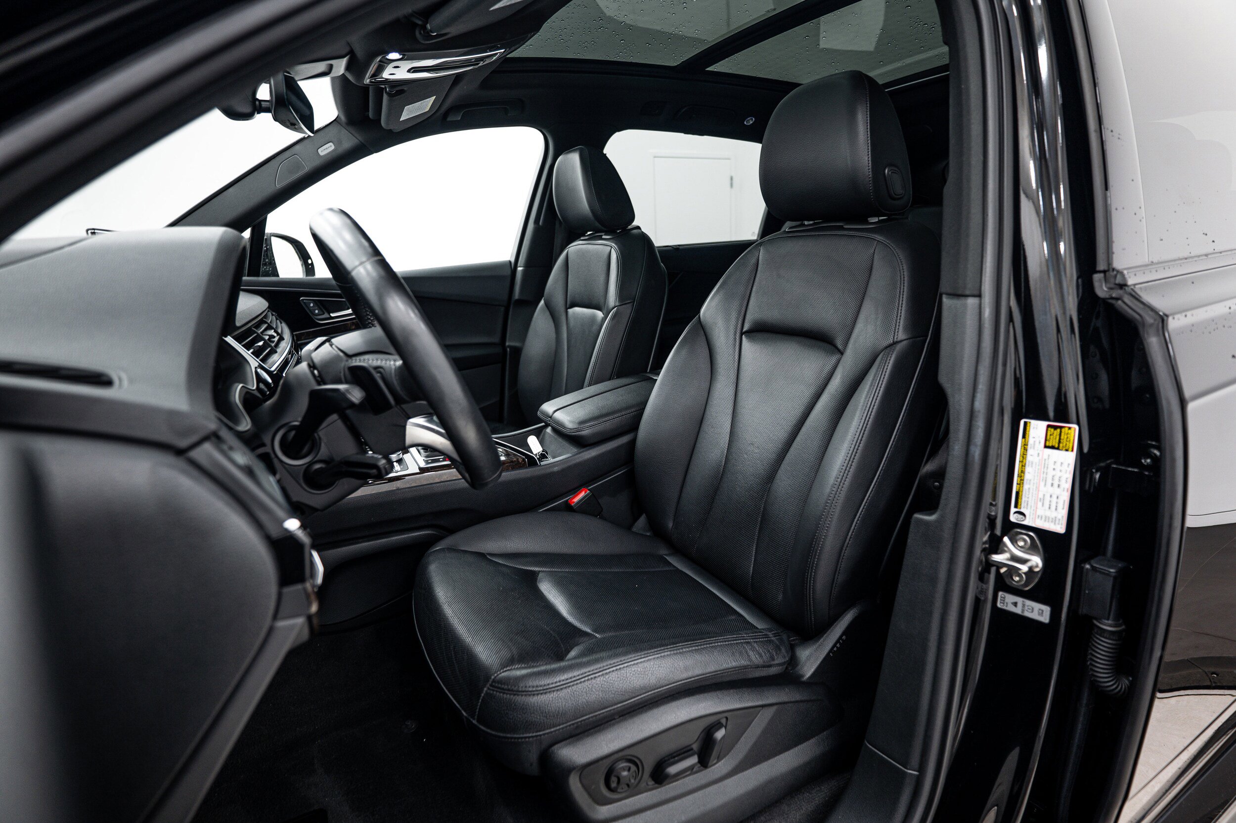 Used 2019 Audi Q7 3.0T Prestige AWD/4WD image 15