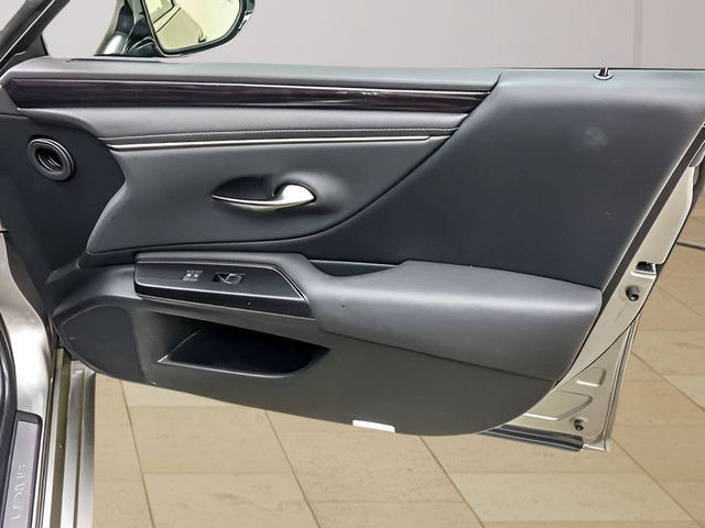 Used 2021 Lexus ES 250 w/ Premium Package AWD/4WD image 28