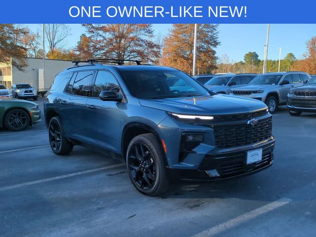 Used 2025 Chevrolet Traverse RS image 7