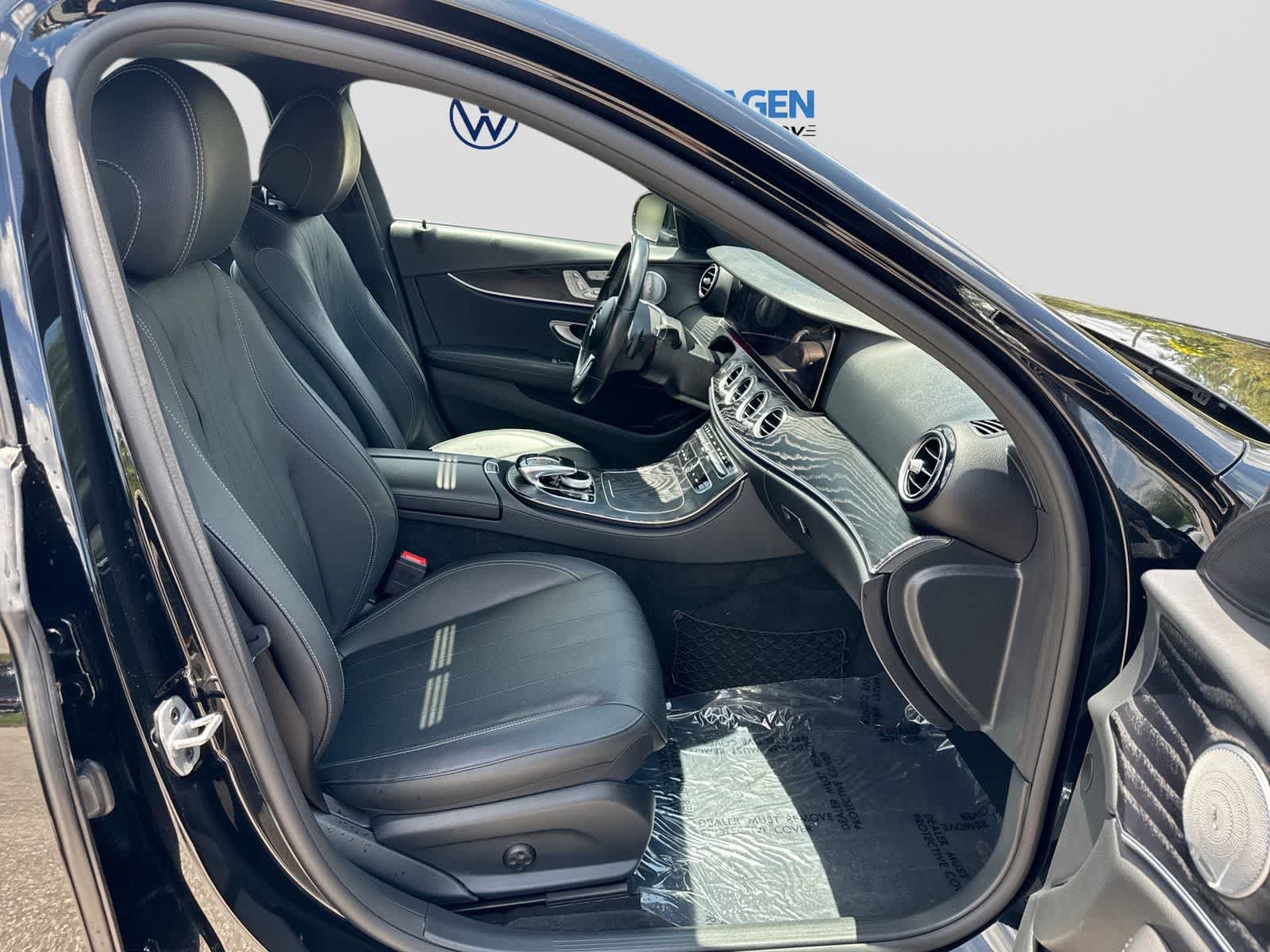 Used 2020 Mercedes-Benz E 350 Sedan image 28
