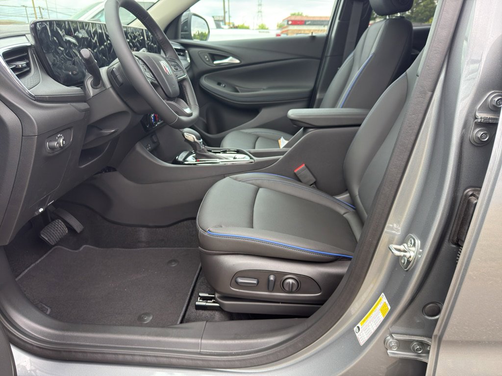 New 2026 Buick Encore GX Sport Touring FWD image 8