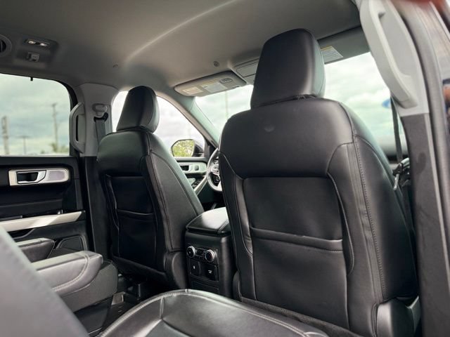 Used 2023 Ford Explorer Limited w/ Hybrid Equipment Group 310A AWD/4WD image 18