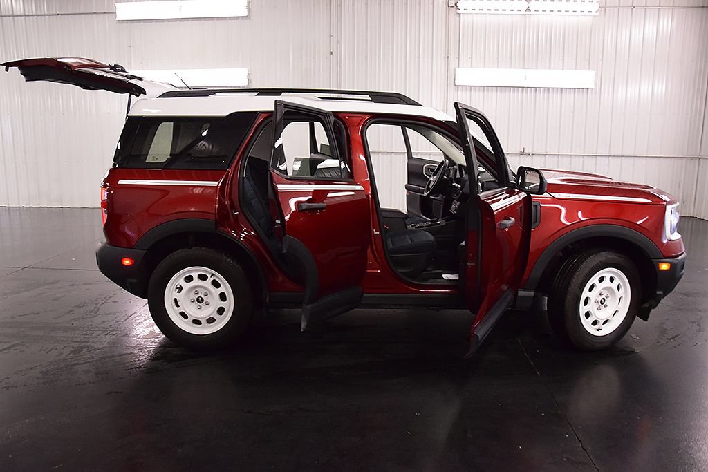 Used 2025 Ford Bronco Sport Heritage w/ Convenience Package AWD/4WD image 34