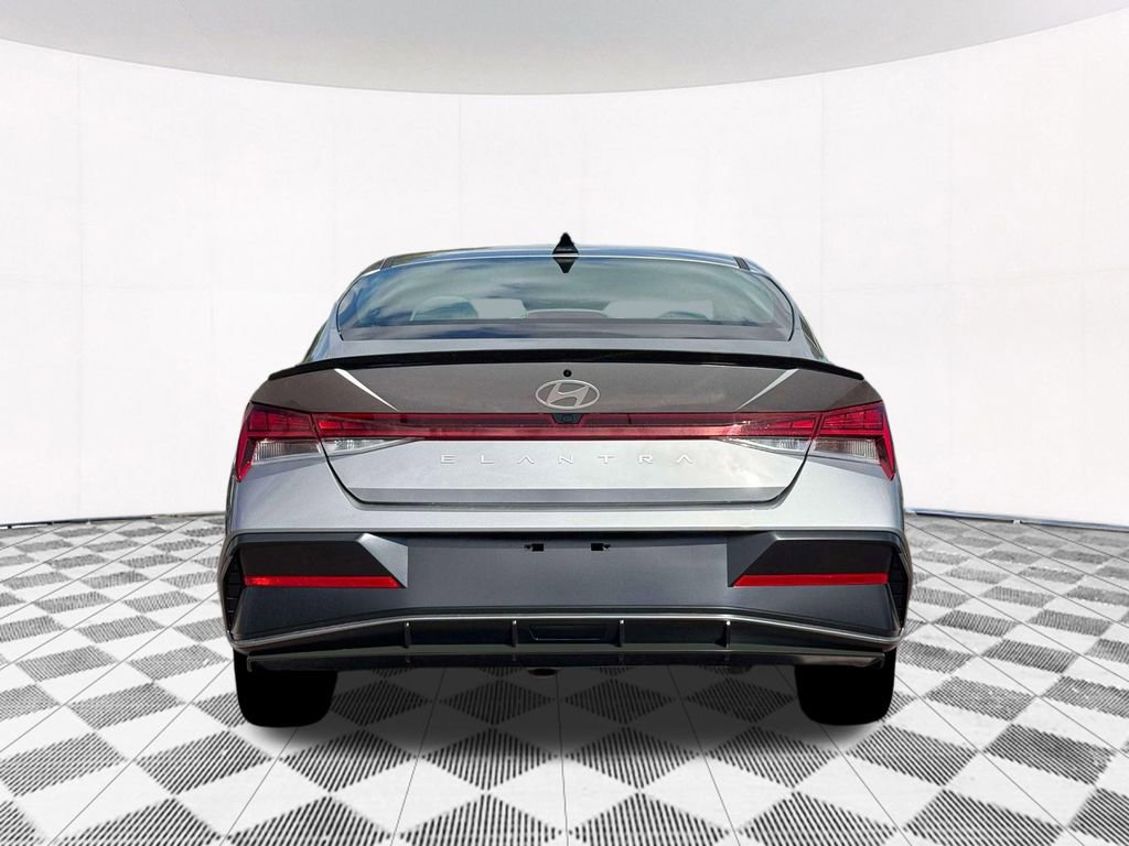 New 2026 Hyundai Elantra SEL Sport Premium FWD image 10