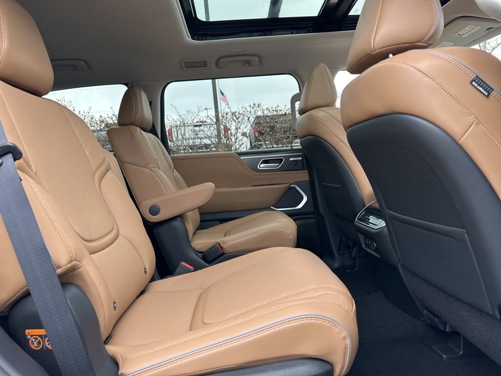 New 2026 INFINITI QX80 Luxe w/ Exterior Package image 24