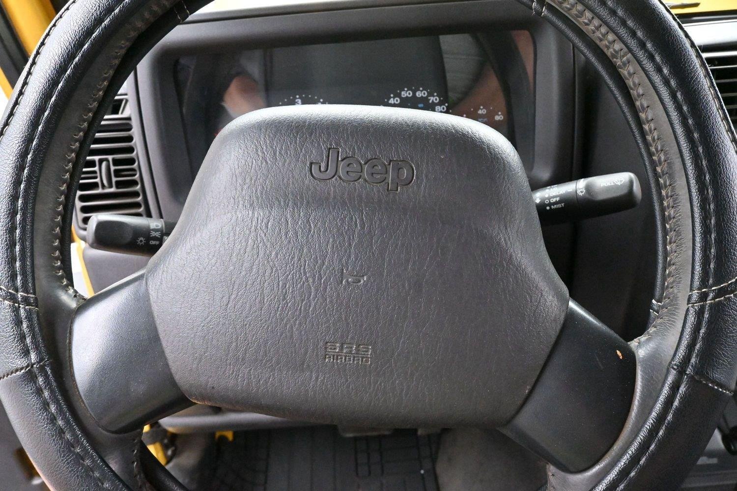 Used 2002 Jeep Wrangler X AWD/4WD image 15