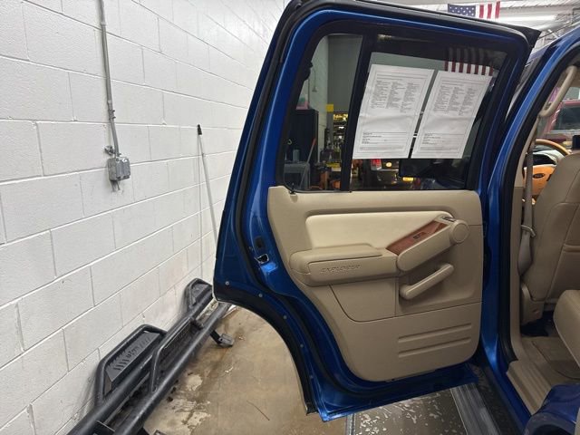 Used 2010 Ford Explorer Eddie Bauer image 13