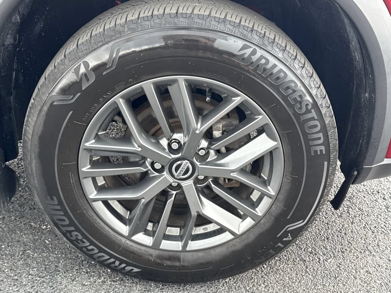 Used 2021 Nissan Rogue S FWD image 8