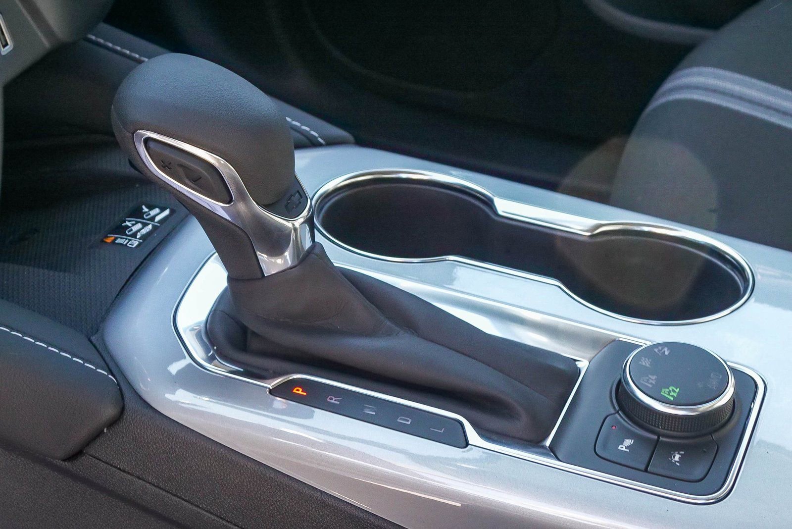 New 2025 Chevrolet Blazer LT w/ Convenience Package image 18