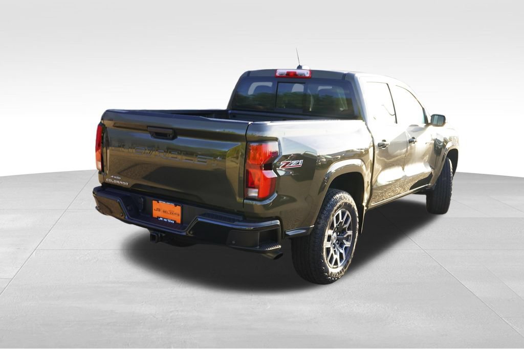Certified 2023 Chevrolet Colorado Z71 w/ Z71 Convenience Package 2 AWD/4WD image 5