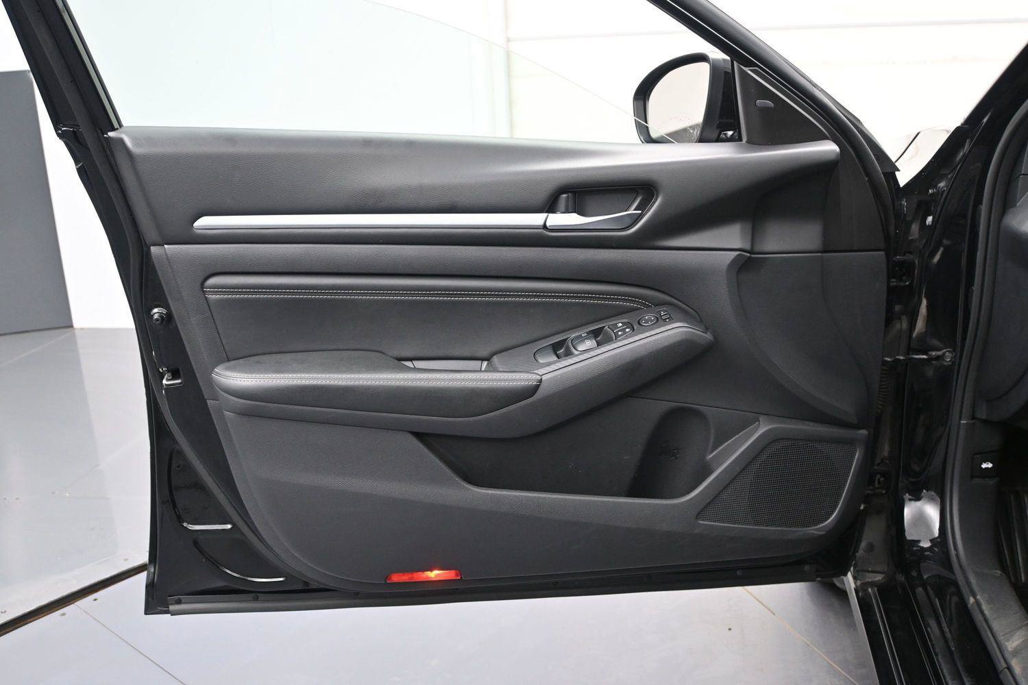 Used 2019 Nissan Altima 2.5 SL AWD/4WD image 7