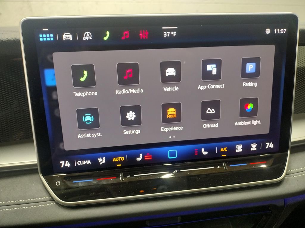 New 2026 Volkswagen Tiguan SE image 27