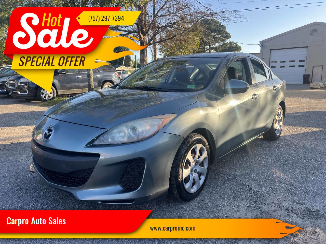 Used 2013 MAZDA MAZDA3 i SV w/ Convenience Pkg image 1