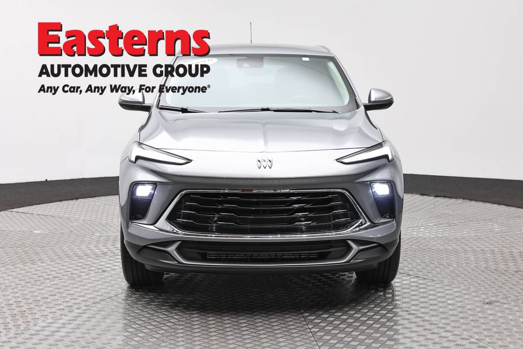 Used 2025 Buick Encore GX Preferred image 2