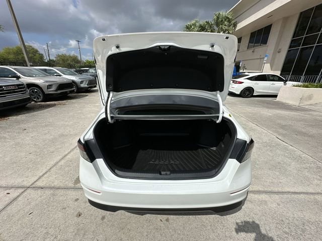 Used 2025 Honda Accord SE image 32