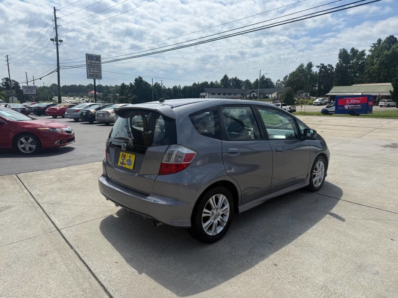 Used 2010 Honda Fit Sport image 7