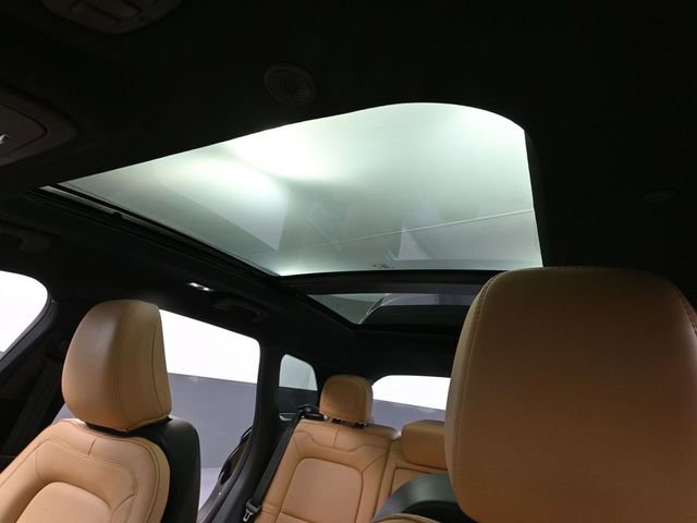 Used 2022 Lincoln Corsair Reserve w/ Equipment Group 201A image 41